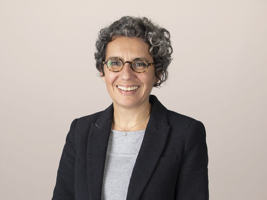 Karine-Cardona-Smits portrait